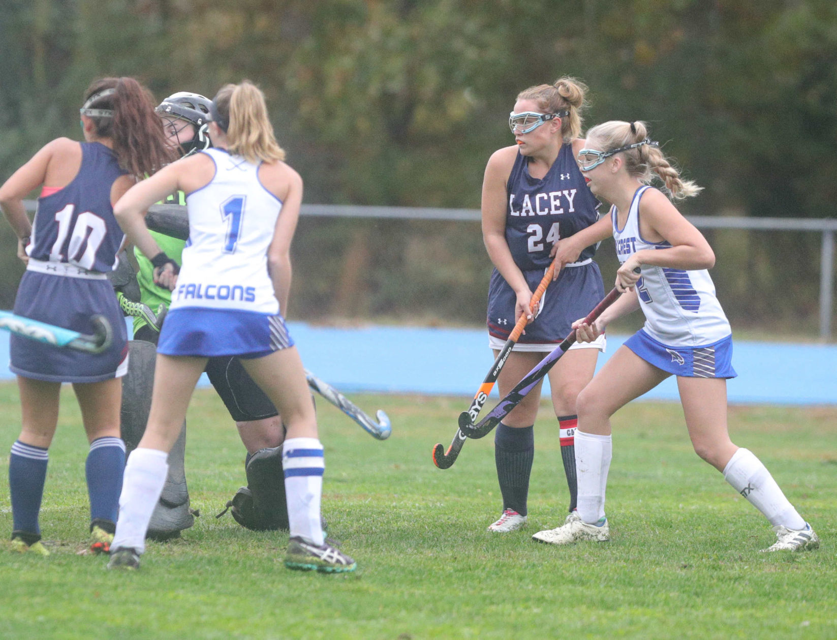 Lacey vs Oakcrest Field Hockey game